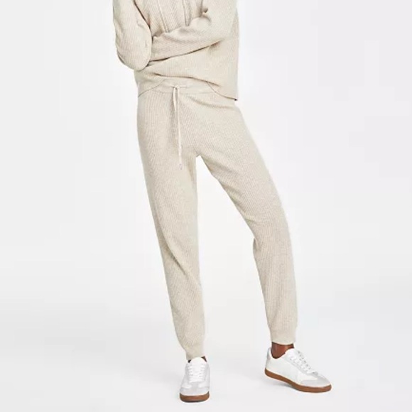 ON 34th Pants - Macy’s On 34th Women’s Joggers, XS